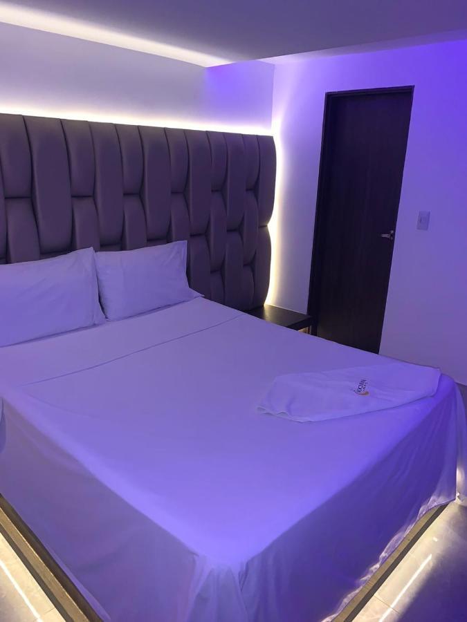 Ayenda Apartahotel Noche De Luna Cali Kültér fotó