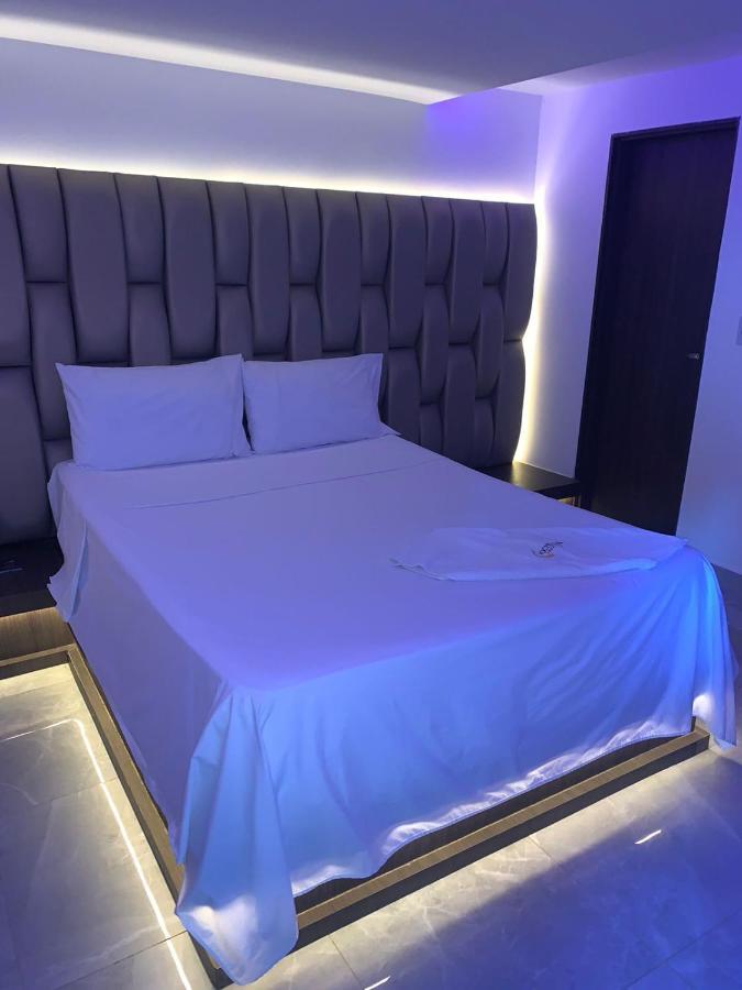 Ayenda Apartahotel Noche De Luna Cali Kültér fotó